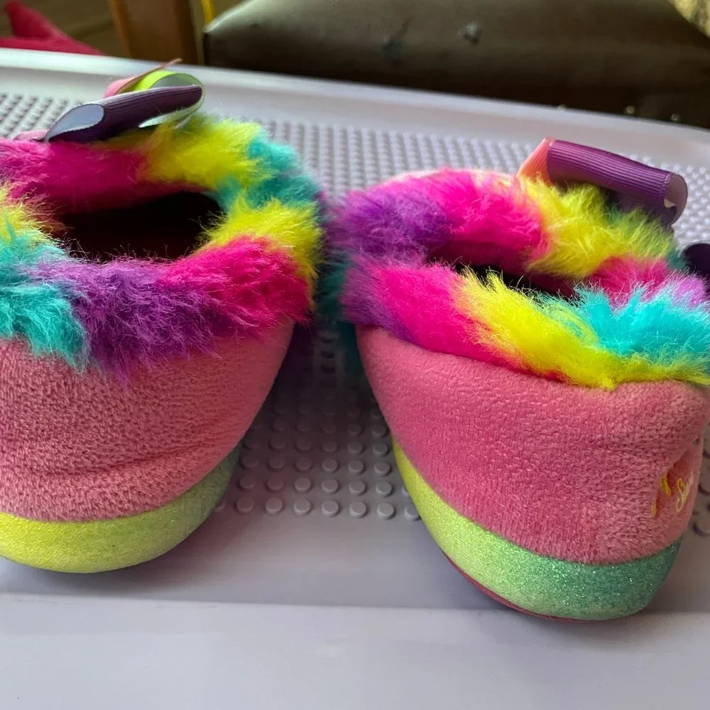 JoJo Siwa Unicorn Faux-Fur Slippers 11-12